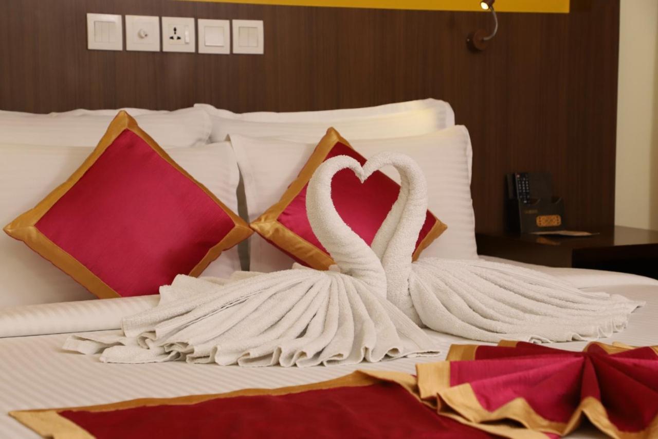 Vivin Luxury Suites トリバンドラム エクステリア 写真